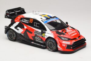 Toyota GR Yaris Rally1 #99 O. Solberg / E. Edmondson Rally Monte Carlo Winner 2026 IXO 1:18 18RMC269A Métal Moulé — image 4 sur 6