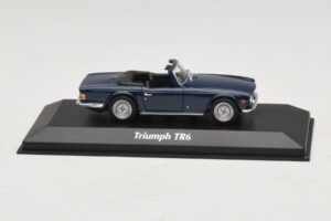 Triumph TR6 Bleu Foncé Maxichamps 1:43 940132570 Métal Moulé