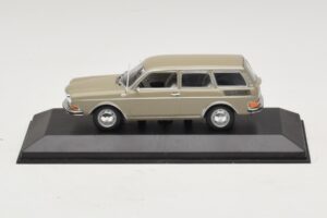 Volkswagen 411 LE Variant Savanna Beige Minichamps 1:43 400051114 Métal Moulé