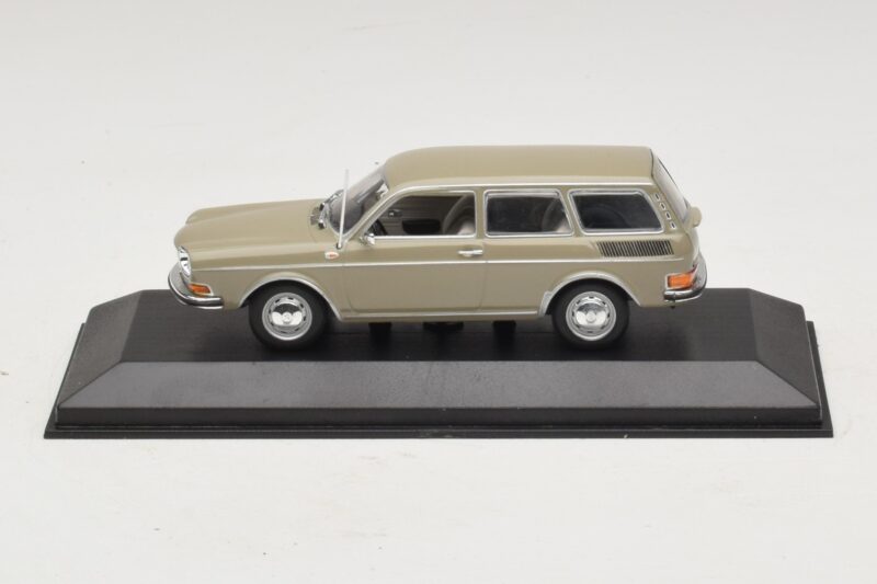 Volkswagen 411 LE Variant Savanna Beige Minichamps 1:43 400051114 Métal Moulé