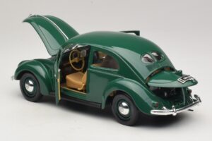 Volkswagen Coccinelle Vert Maisto 1:18 32820 Métal Moulé — image 5 sur 8