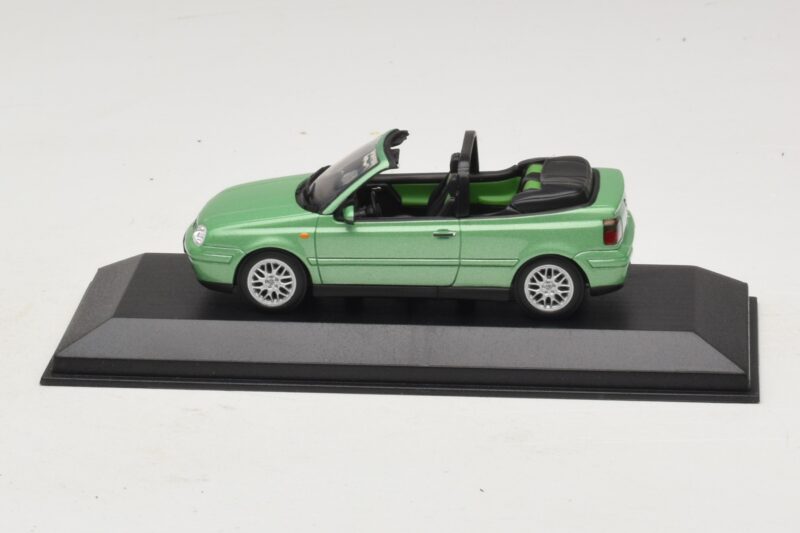 Volkswagen Golf Mk4 Cabriolet Vert Métallisé Minichamps 1:43 430058335 Métal Moulé