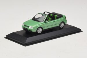 Volkswagen Golf Mk4 Cabriolet Vert Métallisé Minichamps 1:43 430058335 Métal Moulé — image 2 sur 5