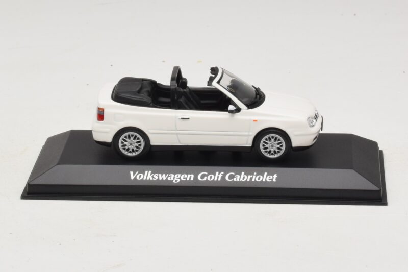 Volkswagen Golf Mk4 Cabriolet Blanc Maxichamps 1:43 940058330 Métal Moulé