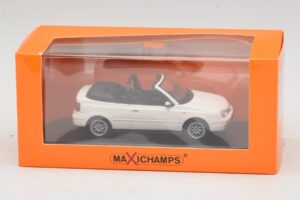 Volkswagen Golf Mk4 Cabriolet Blanc Maxichamps 1:43 940058330 Métal Moulé — image 5 sur 5