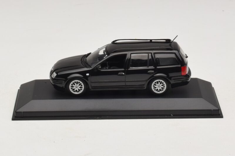 Volkswagen Golf Mk4 Variant Sport Highline BBS Edition Noir Minichamps 1:43 GOLF008 Métal Moulé