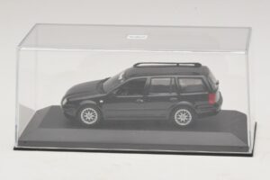 Volkswagen Golf Mk4 Variant Sport Highline BBS Edition Noir Boîte De Remplacement Minichamps 1:43 GOLF008-R1 Métal Moulé — image 4 sur 5