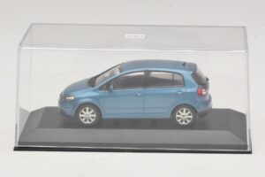 Volkswagen Golf Plus Mk5 Bleu Métallisé Boîte De Remplacement Minichamps 1:43 GOLF02-R1 Métal Moulé — image 4 sur 5