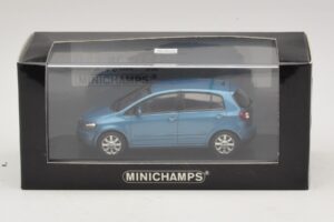 Volkswagen Golf Plus Mk5 Bleu Métallisé Boîte De Remplacement Minichamps 1:43 GOLF02-R1 Métal Moulé — image 5 sur 5