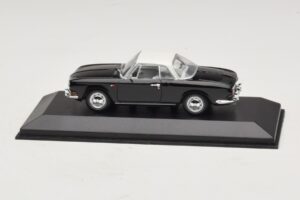 Volkswagen Karmann Ghia Noir avec toit blanc Minichamps 1:43 430050224 Métal Moulé