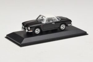 Volkswagen Karmann Ghia Noir avec toit blanc Minichamps 1:43 430050224 Métal Moulé — image 2 sur 5