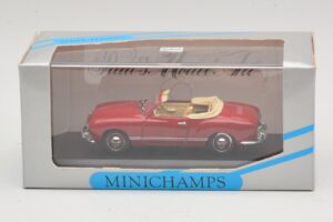 Volkswagen Karmann Ghia Cabriolet Rouge Foncé Minichamps 1:43 5032 Métal Moulé — image 5 sur 5