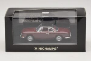 Volkswagen Karmann Ghia Rouge Avec Toit Noir Minichamps 1:43 GHIA002 Métal Moulé — image 5 sur 5