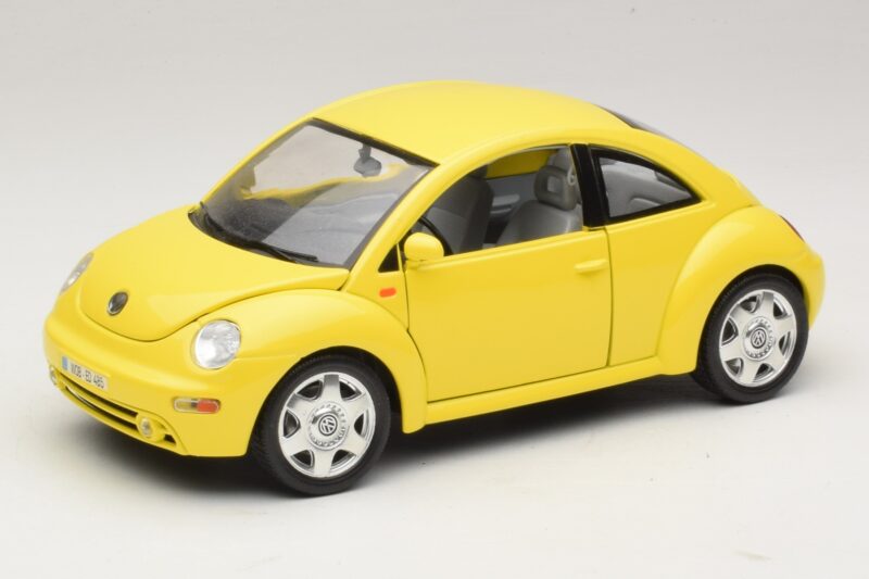 Volkswagen New Beetle A4 Jaune Bburago 1:18 3302 Métal Moulé