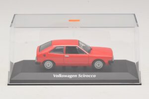 Volkswagen Scirocco Mk1 Rouge Maxichamps 1:43 940050422 Métal Moulé — image 4 sur 5