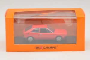 Volkswagen Scirocco Mk1 Rouge Maxichamps 1:43 940050422 Métal Moulé — image 5 sur 5