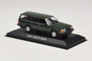 Volvo 240 GL Break Vert Foncé Maxichamps 1:43 940171411 Métal Moulé — image 3 sur 5